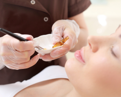 Exfoliation & Detox HydraFacial