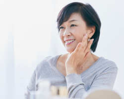 Anti-Aging HydraFacial